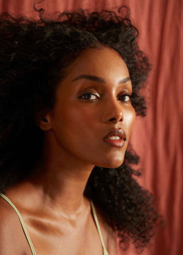 LATEISHA GRANT - PORTFOLIO - BEAUTY